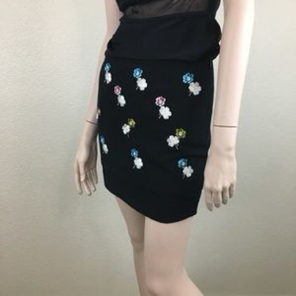 HD in Paris for Anthropologie Floral Skirt, size 2 - Picture 3 of 10